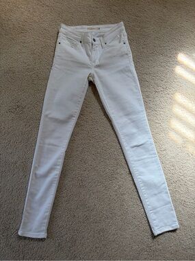 Levi’s White Skinny Jeans